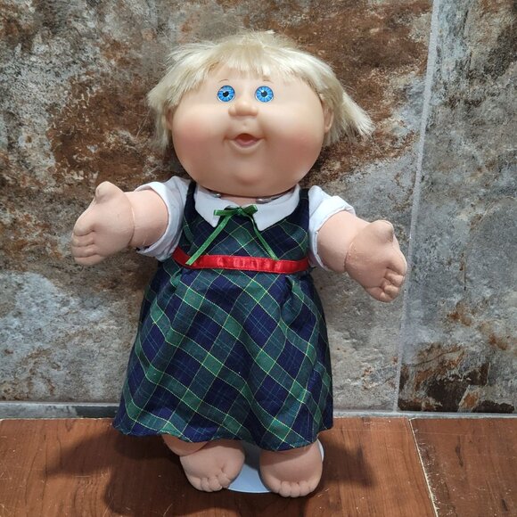 Cabbage Patch Kids Doll Play Along 2004 Green Blue Plaid Dress Blue Eyes - Picture 1 of 13